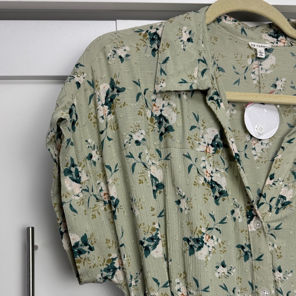 Floral Green Button-Up Dress - Picture 2 of 10